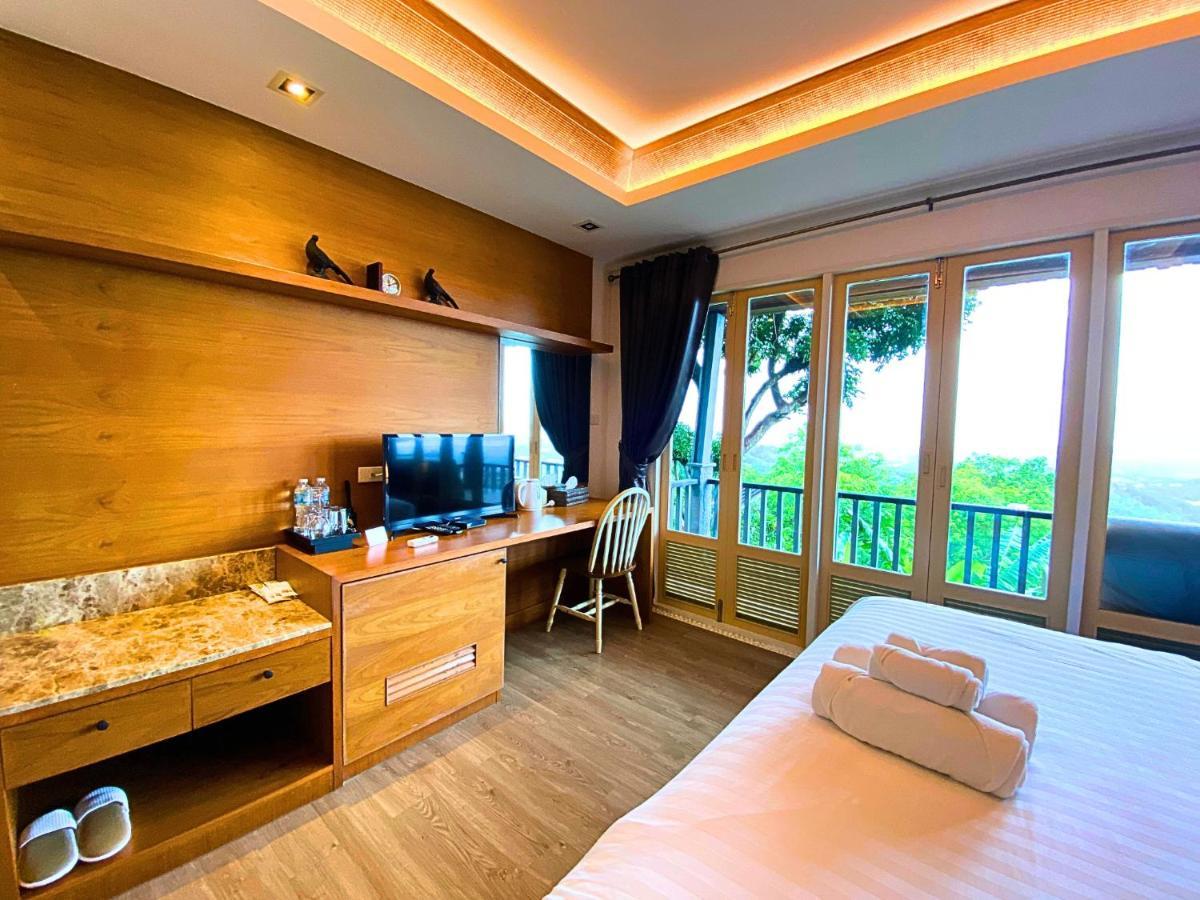 Phuket View Coffee And Resort Chalong Buitenkant foto